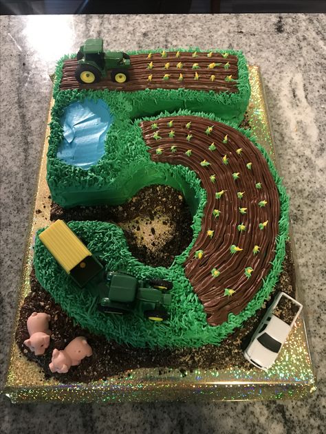 Number 2 Tractor Cake, Tractor Cakes, Farm Birthday Cake Boy, John Deere Birthday Cake, Easy Tractor Cake, Tractor Cakes For Boys, Boy Birthday Cake Ideas, Farm Cake Ideas, Tractor Birthday Cake