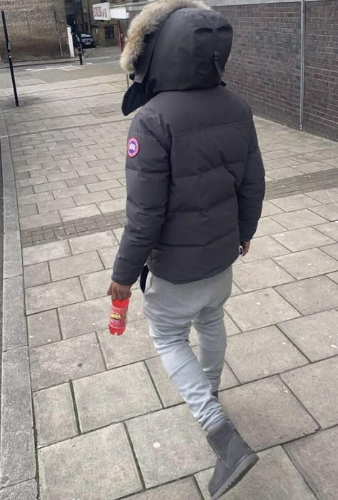 British Boys Roadmen, Canada Goose Mens Outfit, Uk Boys Roadmen, Roadmen Aesthetic, Uk Boys Roadmen Aesthetic, Drip Pics, Uk Drip Outfits Men, Cream Jacket Outfit, Canada Goose Outfit