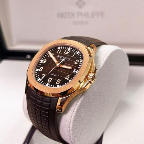 Are you a fan of the Patek Philippe Aquanaut with the rubber band and the chocolate dial? ! DM for price Patek Aquanaut, Seiko Mod, Patek Philippe Aquanaut, March 4, Rubber Band, Patek Philippe, Rubber Bands, A Fan, Leather Watch