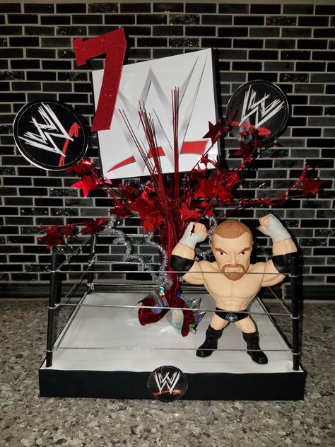 Wrestling Birthday, Wrestling Party, Wwe Birthday Party, Wwe Party, Wwe Birthday, Cricut Halloween, Birthday Party For Teens, Birthday Centerpieces, Dj Party