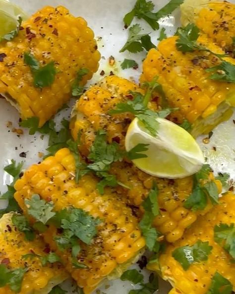 Kashish Yadav 🧿👩‍🍳 on Instagram: "✨❤️ Butter Corn ❤️✨ Buttered corn is an easy, quick and tasty snack made with sweet corn, butter, herbs and spices. It makes for a good evening snack that is filling and delicious. Though I prefer to make this snack with fresh corn cobs or raw kernels, the recipe comes together in a jiffy if you have steamed or canned corn kernels. . . Follow @foodykna . . #sweetcorn #corn #foodie #food #foodporn #foodphotography #instafood #yummy #foodstagram #foodblogger #healthyfood #homemade #cheese #foodiesofinstagram #tasty #homecooking #tomatoes #delicious #vegan #foodlover #foodgasm #organic #snacks #soup #healthy #instapost #explorepage #buttercorn" Corn Butter, Butter Corn, Soup Healthy, How To Cook Corn, Buttered Corn, Organic Snacks, Canned Corn, Homemade Cheese, Corn Recipes