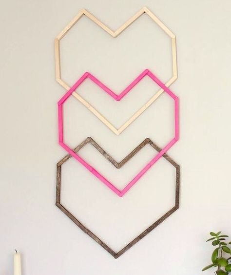 Saint Valentin Diy, Diy Popsicle, Diy Wand, Heart Diy, Diy Simple, Popsicle Stick Crafts, Geometric Heart, Art Idea, Popsicle Sticks