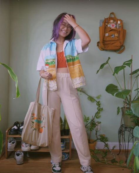 Lihn Truong Outfits, Lihn Truong Style, Warm Spring Outfit Ideas, Linh Truong Outfits, Lihn Truong, Bright Outfits Aesthetic, Dopamine Outfits, Warm Spring Outfits, Bright Colored Outfits