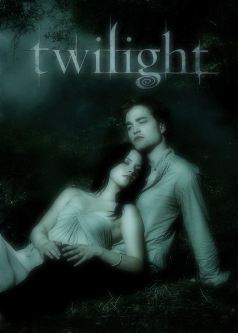 Tvd Poster Vintage, Twilight Poster, Twilight 2008, Twilight Saga Series, Twilight Cast, Twilight Photos, Twilight Film, Twilight Pictures, Twilight Fans