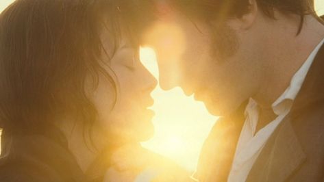 Pride And Prejudice: 6+ Thoughts I Had While Rewatching The 2005 Movie | Cinemablend Pride & Prejudice Movie, Pride And Prejudice 2005, I Love Cinema, Beautiful Film, Unrealistic Expectations, Film Grab, Mr Darcy, Romantic Gestures, Love Movie