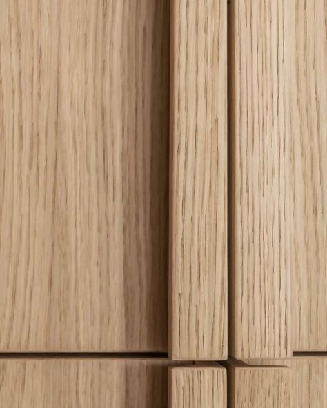 yoka (@yoka_furniture) • Instagram photos and videos Oak Wardrobe Doors, Wood Cabinet Pull, Handle Ideas, Sustainable Interior, Finger Pull, Integrated Handles, Oak Cabinets, Wood Texture, Contemporary Living