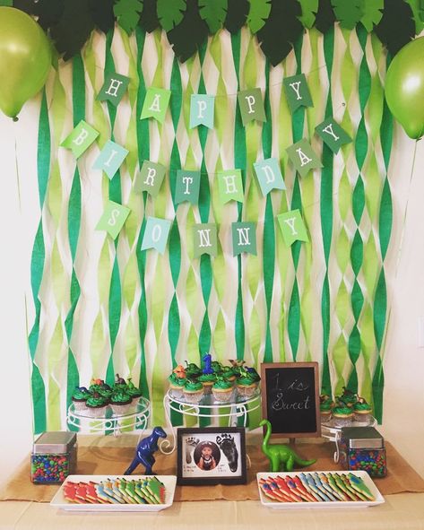 Dino Party Diy Decor, Dinosaur Party Decorations Diy, Dinosaur 1st Birthday Party Boys, Dino Birthday Party Decoration, Dinosaur First Birthday Party, Sons First Birthday, Dino Party Decorations, Dinosaur Decorations, Dinosaur Birthday Theme