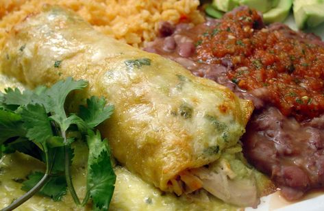 Sour Cream Chicken Enchilada Recipe, Sour Cream Chicken Enchiladas, Cream Chicken Enchiladas, Monte Cristo Sandwich, Cheesy Chicken Enchiladas, Smart Points Recipes, Cream Chicken, Sour Cream Chicken, Weight Watchers Recipes