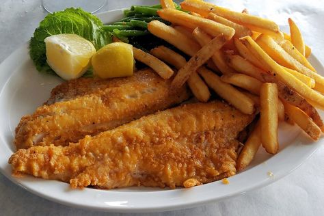 Honey Lemon Fried Walleye - one of my new favorite recipes courtesy of @lgmeats - https://lakegenevacountrymeats.com/recipes/honey-lemon-fried-walleye Baked Potato Wedges Recipe, Walleye Recipes, Wings Recipe Baked, Seasoned Bread Crumbs, Chicken Tender Recipes, Baked Salmon Recipes, Honey Lemon, Main Dish Salads, Baked Fish