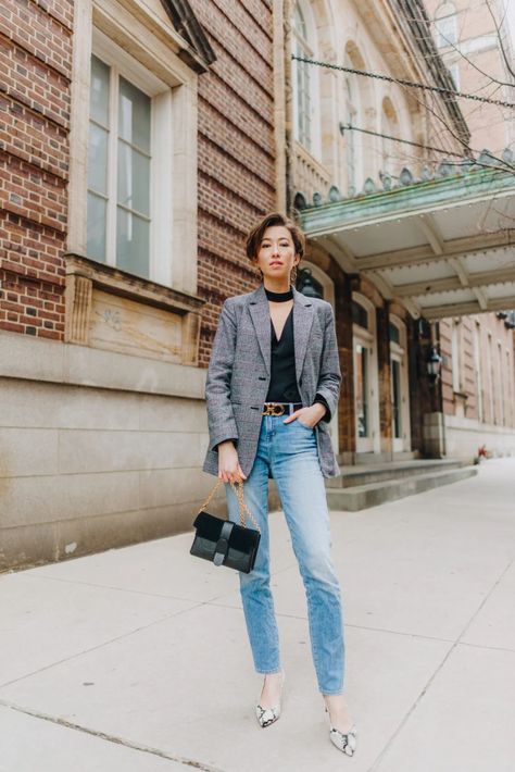 Wearing the Senreve Aria belt bag in suede noir. Use my code THEPRIMPYSHEEP for $50 off your Senreve order of $300+. Aria Belt Bag, Kelly Gale, Top Fashion Bloggers, Suede Tops, Boot Style, Classic Handbags, Weekend Outfit, Instagram Fashion, Fanny Pack