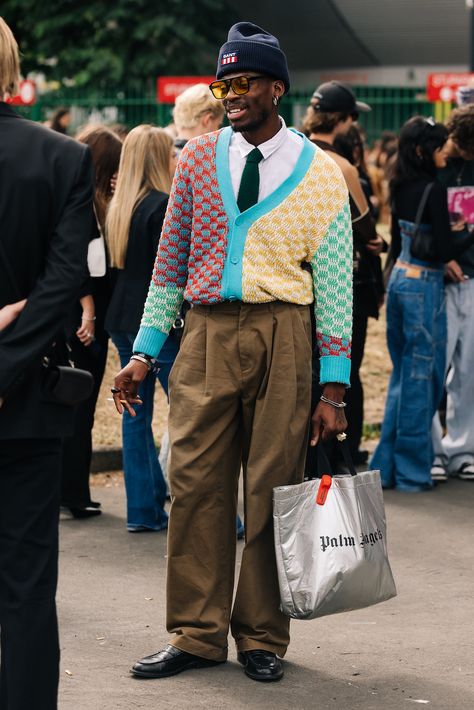 Fashion Week Ss23, Formal Streetwear, Milan Fashion Week Street Style, Genderless Fashion, Fashion 90s, Gardens Design, Street Style Outfits Men, 90's Fashion, Street Fashion Men Streetwear