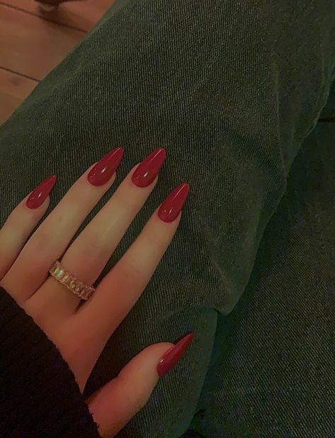 Cherry Red Nails Acrylic Almond, Elegant Almond Nails Classy Red, Long Red Almond Acrylic Nails, Red Acrylics Almond, Red Almond Nails Acrylic, Red Nail Inspo Acrylic Almond, Classy Red Almond Nails, Prom Red Nails Acrylic, Cute Red Almond Nails