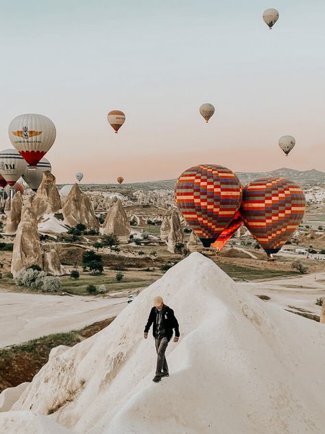 Visiting Cappadocia in Winter - Should You Do It? Cappadocia Winter, December Outfits, Cappadocia Turkey, Burning Questions, Best Seasons, Hot Air Balloon, Air Balloon, Hot Air, Ankara