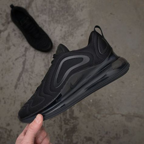 Air Max 720 in triple black. Biggest air unit ever from Nike give you a fantastic cushioning and it feels like you're walking on air... ⁠ •• Link in bio •• Boondocks Drawings, Air Max 720, On Air, Triple Black, Air Max Sneakers, Air Max, Nike Air Max, Link In Bio, Tennis