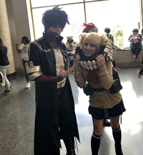 Mha Costume Ideas, Dabi And Shigaraki Cosplay, Dabi Genderbend Cosplay, Toga And Dabi Cosplay, Matching Cosplays, Mha Cosplay Pictures, Duo Cosplay, Free Cosplay, Toga Himiko Cosplay Tiktok