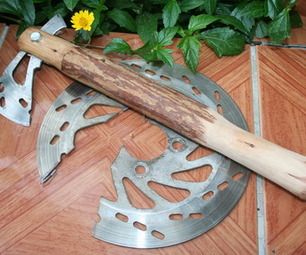 Disk Brake tomahawk Diy Knife, Cool Knives, Metal Projects, Scrap Metal Art, Welding Projects, Metal Crafts, Knife Making, Blacksmithing, Swords