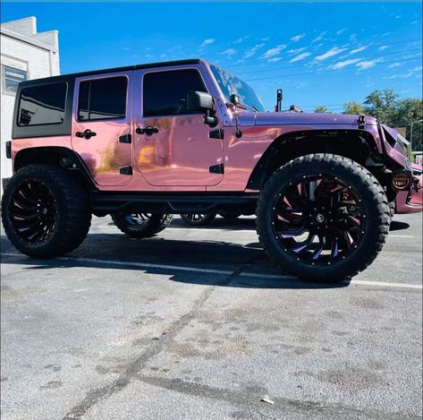 Rose Gold Jeep Wrangler, Pink Jeep Aesthetic, Cool Jeeps Wrangler, Jeep Pink, Pink Jeep Wrangler, Jeep Wrangler Girl, Ram Cars, Pink Cars, White Jeep