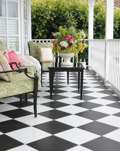 White Porcelain Tile Floor, Black And White Flooring, Trending Home Decor, I Am Still Learning, White Porch, White Marble Floor, Black And White Tiles, My Live, Black And White Marble