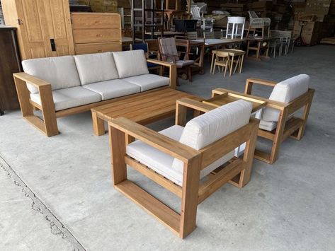 Sofa Design Wood, Wooden Sofa Set Designs, Wooden Sofa Designs, Pools Backyard, Furniture Design Chair, Wooden Sofa Set, Outdoor Furniture Plans, Anna White Diy, Sofa Set Designs