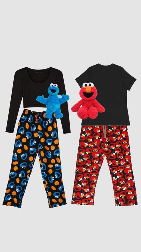 Bff Matching Pajamas, Matching Fall Pajamas For Couples, Pajama Ideas For Women, Match Pjs Couples, Matching Pajamas For Friends, Matching Pjs With Bestie, Matching Pjs For Besties, Black Couple Fits, Matching Sleepover Outfits