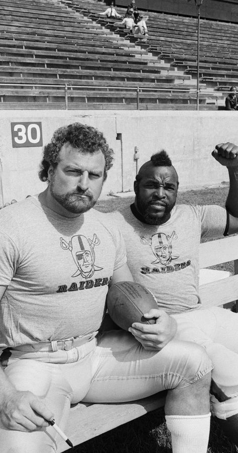 Pictures & Photos of John Matuszak John Matuszak, Black Musicians, Raiders Players, Raiders Nation, Raiders Stuff, Oakland Raiders Logo, Star Poster, Raiders Baby, Oakland Raiders Football