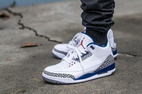 2011 Air Jordan 3 True Blue alt Jordan 3 Wizards Outfit, Jordan 3 Outfit Men, Jordan 3 Blue, Jordan 3 Wizards, Jordan 3 Outfit, Jordan 3 True Blue, Jordan 3 White Cement, Jordan Fits, Clothes Wardrobe