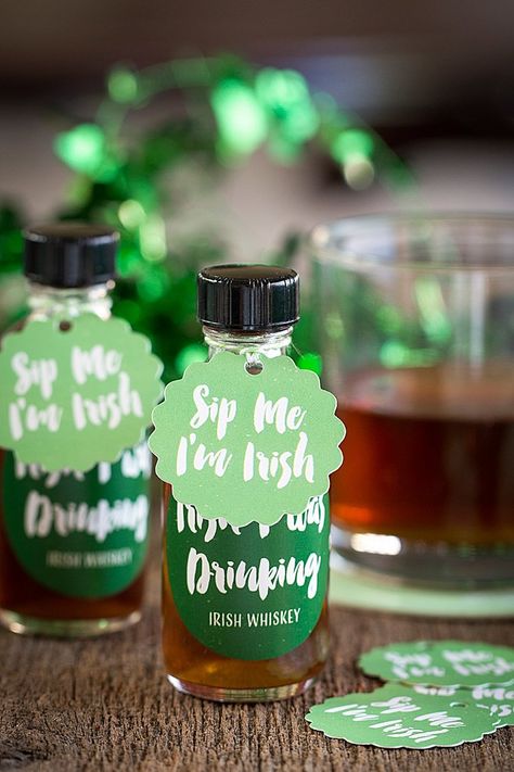 St. Patrick's Day Irish Whiskey | www.evermine.com_0011 Alcohol Party Favors, Saint Patricks Party Ideas, Lucky Leprechaun, Alcohol Party, Circle Labels, Custom Favor, Round Labels, Saint Patricks, Irish Whiskey