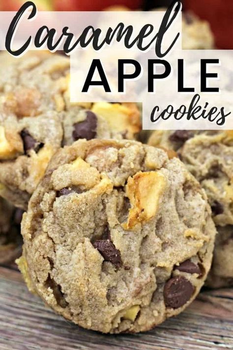 Delicious caramel apple cookies are the perfect Fall dessert -- packed with apple chunks, caramel chips, and chocolate chips. These are oh so good! Chips And Chocolate, Caramel Chips, Apple Cookies Recipes, Apple Chocolate, Caramel Apple Cookies, Autumn Baking, Hot Chocolate Fudge, Apple Caramel, Rustic Recipes