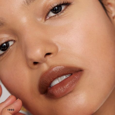 Fall Makeup Ideas, Natrual Nails, Terry Makeup, Cleo Sertori, Merit Beauty, New Makeup Trends, Deep Autumn Color Palette, Dream Makeup, Satin Lipstick