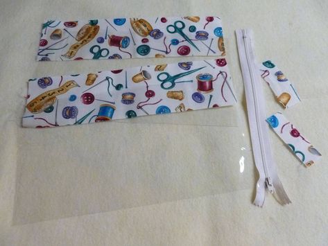 Sewing a Vinyl Zippered Bag – MadamSew So Sew Easy, Sewing Vinyl, Zipper Pouch Tutorial, Vinyl Bag, Zippered Bag, Sewing Blogs, Sewing Class, Vinyl Fabric, Bag Patterns To Sew