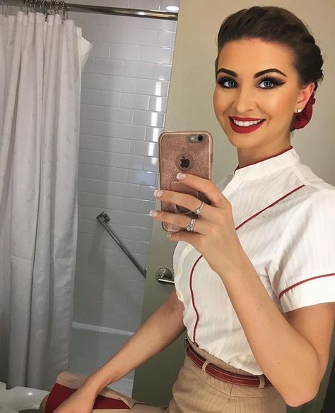 Robyn Ferguson Beer Maiden, Emirates Airline Cabin Crew, Emirates Cabin Crew, 1940s Suit, Airline Cabin Crew, Airline Uniforms, Emirates Airline, Flight Attendant Life, Feminine Skirt