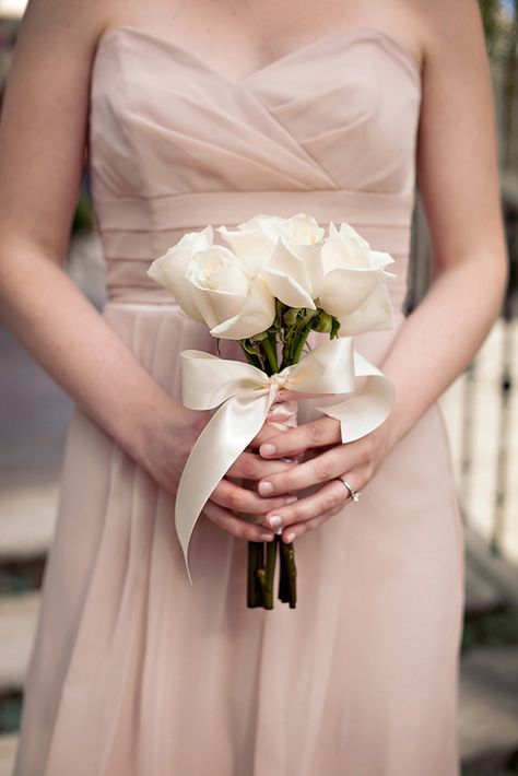 Rose Bridesmaid Bouquet, Small Bridesmaid Bouquets, Small Wedding Bouquets, Simple Wedding Bouquets, White Rose Bouquet, Bridesmaid Colors, Simple Rose, Small Bouquet, White Bouquet