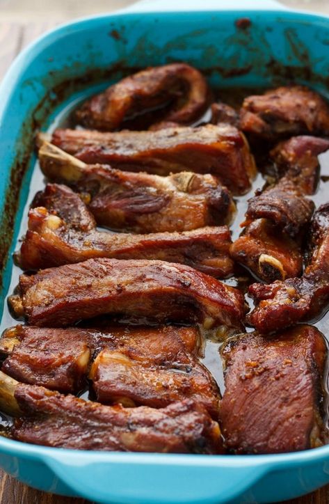 Garlic Ribs Recipe, Garlic Ribs, Asian Ribs, Slow Cooker Asian, Asian Pork, Baked Ribs, Pork Rib Recipes, Bbq Ribs, Crockpot Recipes Slow Cooker