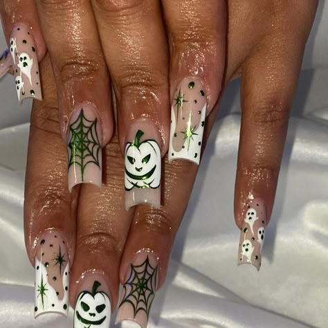 Cute Short Halloween Nails Acrylic, Short Acrylic Halloween Nails, Halloween Nails Acrylic Coffin, Short Spooky Nails, Short Halloween Nails Acrylic, Short Halloween Nail Designs, Short Halloween Nails, Spooky Nail, Future Nails