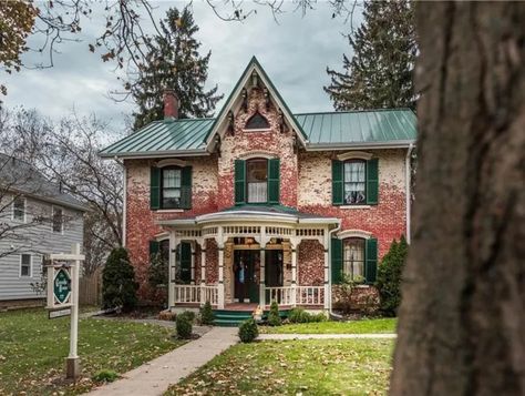 c.1849 Brick Home The Historic Gasche House B&B Turnkey in Wooster OH ~ Off Market - OLD HOUSE CALLING Brick Victorian Homes, Bronze Bedroom, Brick Victorian, Gothic Revival House, Hannibal Mo, Wood Staircase, Home Still, Brick Home, Solid Wood Flooring