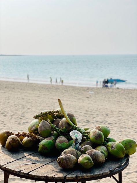 જુવો શિવરાજપુર બીચ નો ખુબસુરત નજારો See the beautiful view of Shivrajpur beach 🏖 near Dwarka of Gujarat. #shivrajpurbeach #beach #dwarka #beachlife #gujarattourism #exploregujarat #travelphotography #evening #beachvibes #incredibleindia #gujaratdiaries #gujarat Shivrajpur Beach Dwarka, Shivrajpur Beach, Beautiful View, Incredible India, Travel Bucket List, Travel Bucket, Insta Story, Beach Life, Beautiful Views