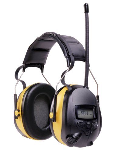 3M TEKK WorkTunes Hearing Protector and AM/FM Radio 90541-80025T Digital Radio, Safety Gear, Hearing Protection, Mp3 Players, Ear Protection, Golf Gifts, Earmuffs, Fm Radio, Portable Audio