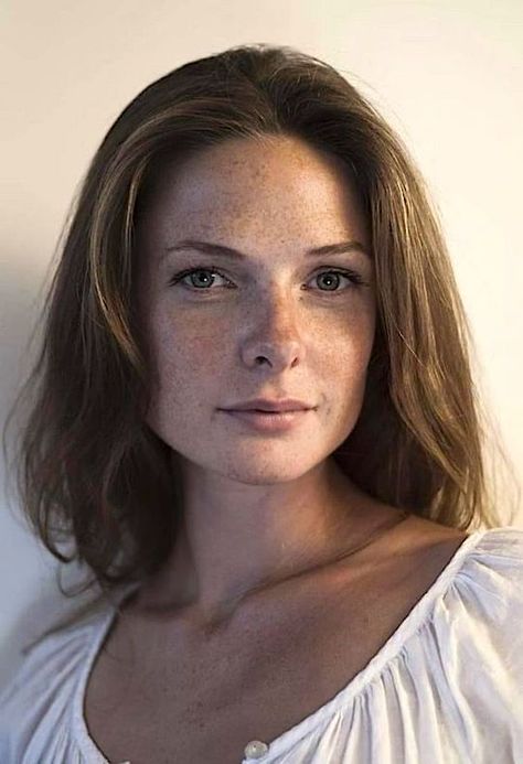 REBECCA FERGUSON photographed by Marica Rosengård. Rebecca Ferguson Actress, Women With Freckles, Doctor Sleep, Beautiful Freckles, Freckle Face, Rebecca Ferguson, Felicity Jones, Sarah Ferguson, Girl Celebrities