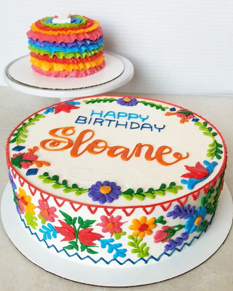 Mexican Themed Cakes, Birthday Cake Buttercream, Ideas For Birthday Cake, Cake For Mom, Mexican Cake, Taco Twosday, Mexican Birthday Parties, Fiesta Cake, Birthday Cake For Mom