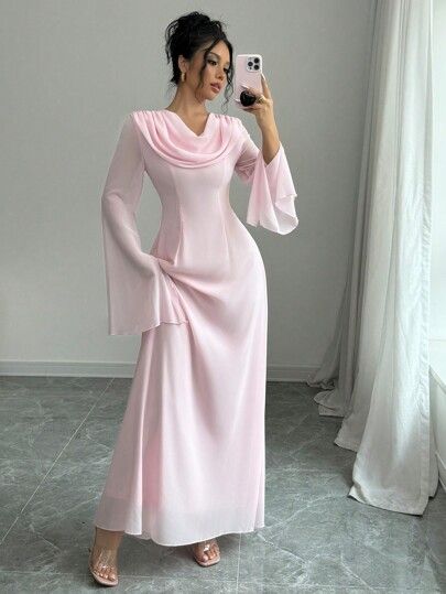 Dress Outfits Long Sleeve, Women Maxi Dresses, Outfits Long Sleeve, Ruffle Maxi Dress, Flare Sleeve Dress, Classy Dress Outfits, Ruffled Collar, Vestidos Vintage, Pink Ruffle