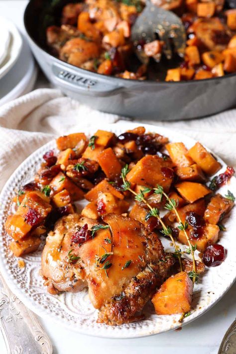 Air Fryer Chicken And Sweet Potatoes, Chicken Thigh Sweet Potato Recipes, Sweet Potato Toaster Oven, Chicken Sweet Potato Recipes, Sweet Potatoes And Chicken, Chicken And Sweet Potato Recipe, Quick Chicken Marinade, Sweet Potato And Chicken, Fall Chicken Recipes