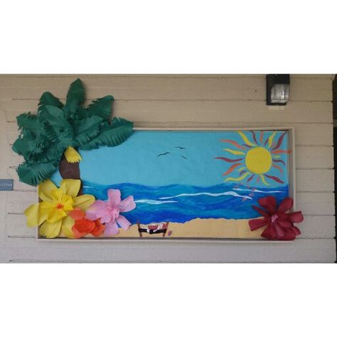 Beach Bulletin Board Ideas Preschool, Sunset Bulletin Board, Beach Bulletin Board Ideas, Beach Bulletin Boards, Superhero Bulletin Boards, Beach Classroom, Beach Theme Classroom, Beach Themed Art, Diy Crafts For School