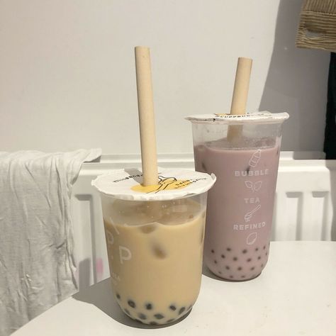 Bubble Tea Boba, Pretty Drinks, Think Food, Japanese Snacks, Kawaii Food, Boba Tea, Food Obsession, Cafe Food, Bubble Tea