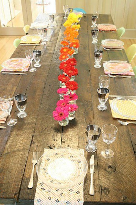 10 Gorgeous Shavuot Tablescapes To Inspire You – Kveller Fest Temaer, Deco Champetre, Tafel Decor, Table Setting Decor, Table Centers, Deco Floral, Deco Table, Decoration Table, Place Settings