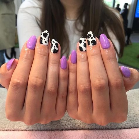 Acrylics Ideas, Acrylic Ideas, Kidcore Aesthetic, Cow Nails, Happy Nails, Edgy Nails, Grunge Nails, Simple Acrylic Nails, Manicure Ideas