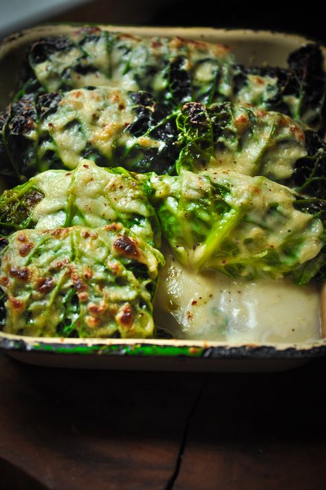 Savoy Cabbage Recipes, Pasta And Potatoes, Car Boot Sale, Meat Pasta, Savoy Cabbage, Cozy Meals, Holiday Foods, Car Boot, Cabbage Recipes