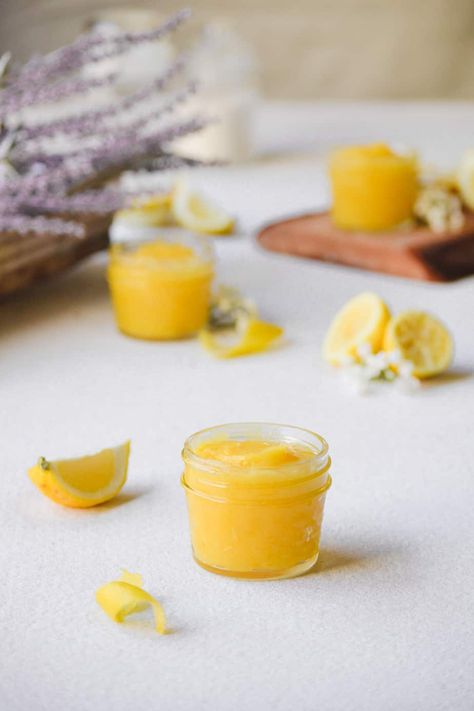 Homemade Lemon Curd And Canning Lemon Curd Lemon Curd Recipe, Lemon Custard, Curd Recipe, Biscuit Mix, Fruit Tart, Lemon Bars, Jams & Jellies, Sweet Tarts, Lemon Curd