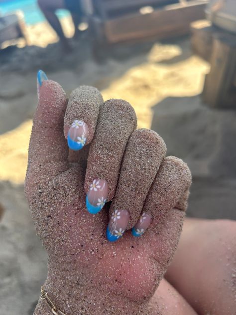 Nail art, nails, nail inspo, sand, beach, by the sea, Elafonisos Starfish Nails Beach Themes, Sea Star Nails, Star Fish Nails, Bahamas Nails, Fish Nails, Sea Nails, Vacation Nails, Cute Gel Nails, Star Nails