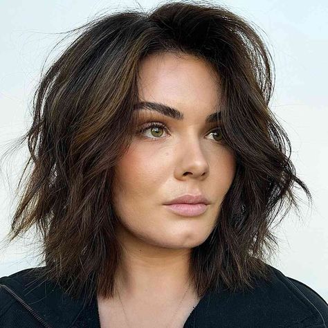 Layered Bobs For Fine Hair, Medium Length Wavy Hairstyles, Bobs For Fine Hair, Medium Wavy Hairstyles, Medium Length Wavy Hair, Choppy Bob Haircuts, Wavy Hairstyles Medium, Layered Bobs, Thick Wavy Hair