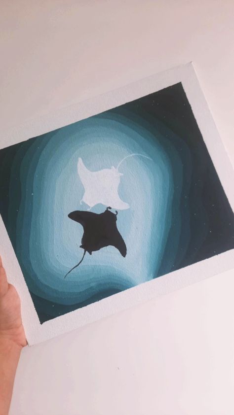 #blue #ocean #ray #paint #mantaray Ocean Life Painting Easy, Manta Rays Drawing, Aquatic Painting Ideas, Stingray Painting Easy, Marine Life Painting Easy, Sting Ray Painting Acrylic, Ocean Animal Paintings Easy, Manatee Painting Easy, Stingray Painting Acrylic